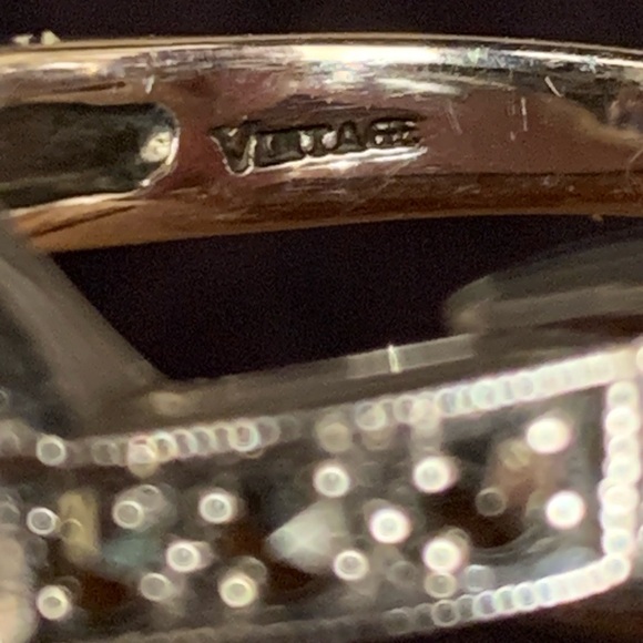 Vintage Amethyst & Marcasite Sterling Silver February Birthstone Ring Size 6-3/4 - Picture 9 of 10